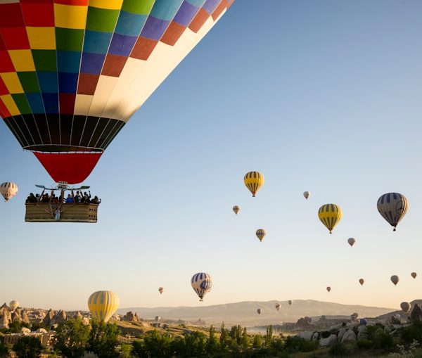 Découvrez les meilleurs spots de montgolfière