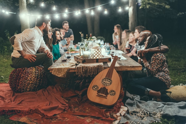 Comment les tendances du camping redéfinissent-elles nos escapades en pleine nature ?