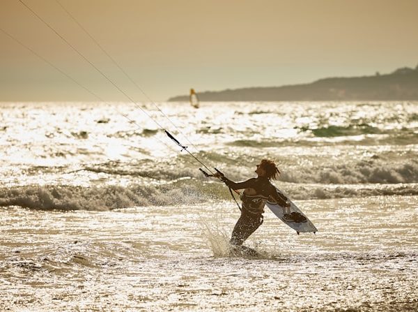 Quels sont les sports nautiques les plus surprenants à essayer en Laponie ?